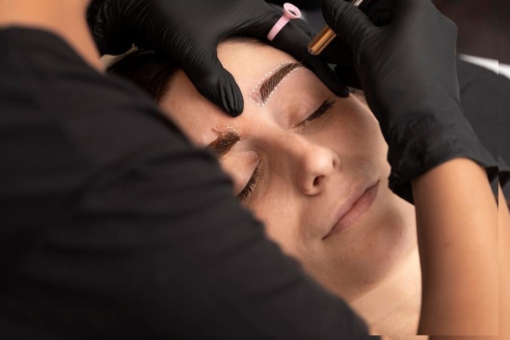 How to Become a Brow Technician: Essential Skills and Certification Guide 5 Cosmetology student learning how to become a brow technician.