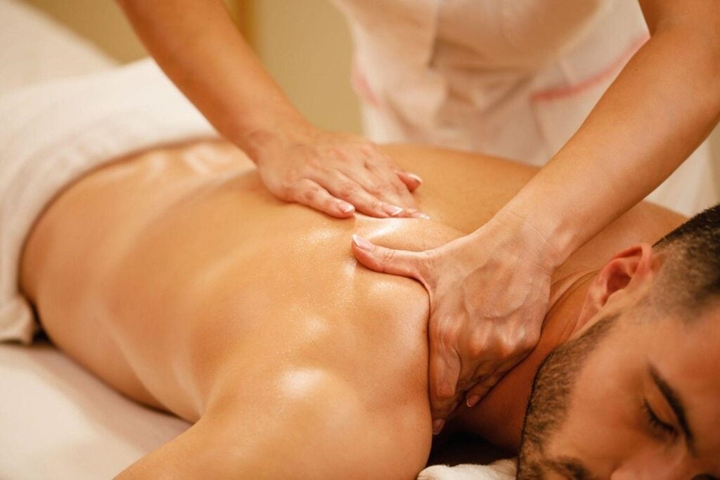 Best Beauty Jobs for Your Personality and Goals 5 Student practicing massage therapy at a beauty school in Illinois