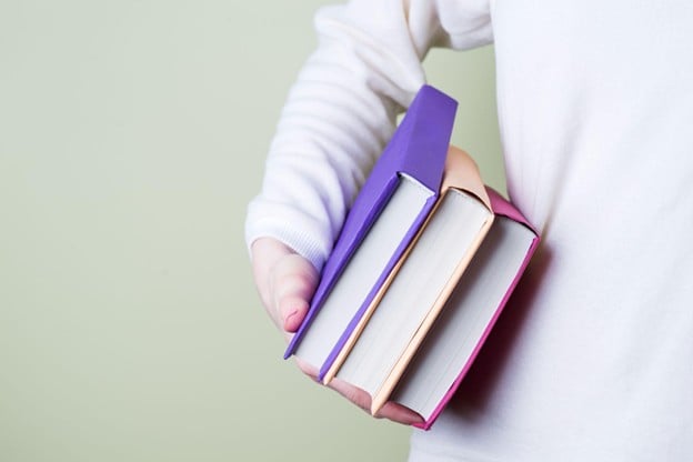 Essential Resources for Illinois Oncology Estheticians